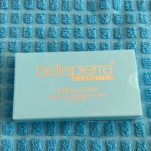 bellapierre Ultra Glow Highlighting & Bronzing Palette - Teal